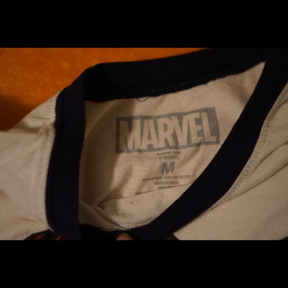 Black Widow Marvel T Shirt - Picture 4 of 4